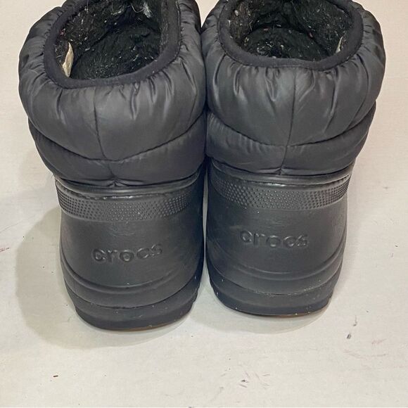 Crocs classic lined neo puff shorty boot black size Women size 10 style 207311 - Picture 9 of 14